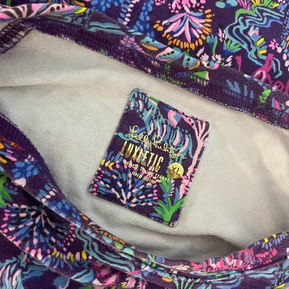 Lilly Pulitzer Blythe Lucretia Pullover UPF 50+ - Picture 2 of 5